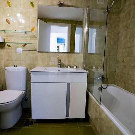Faro Blanco Apartment *